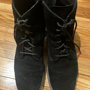 Munro Lace Up Ankle boot